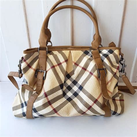 model tas burberry terbaru 2016